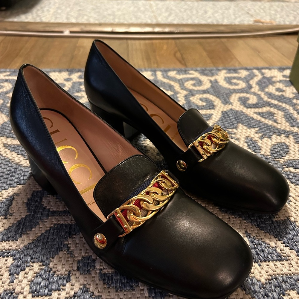 Gucci Black Leather Women's Shoes